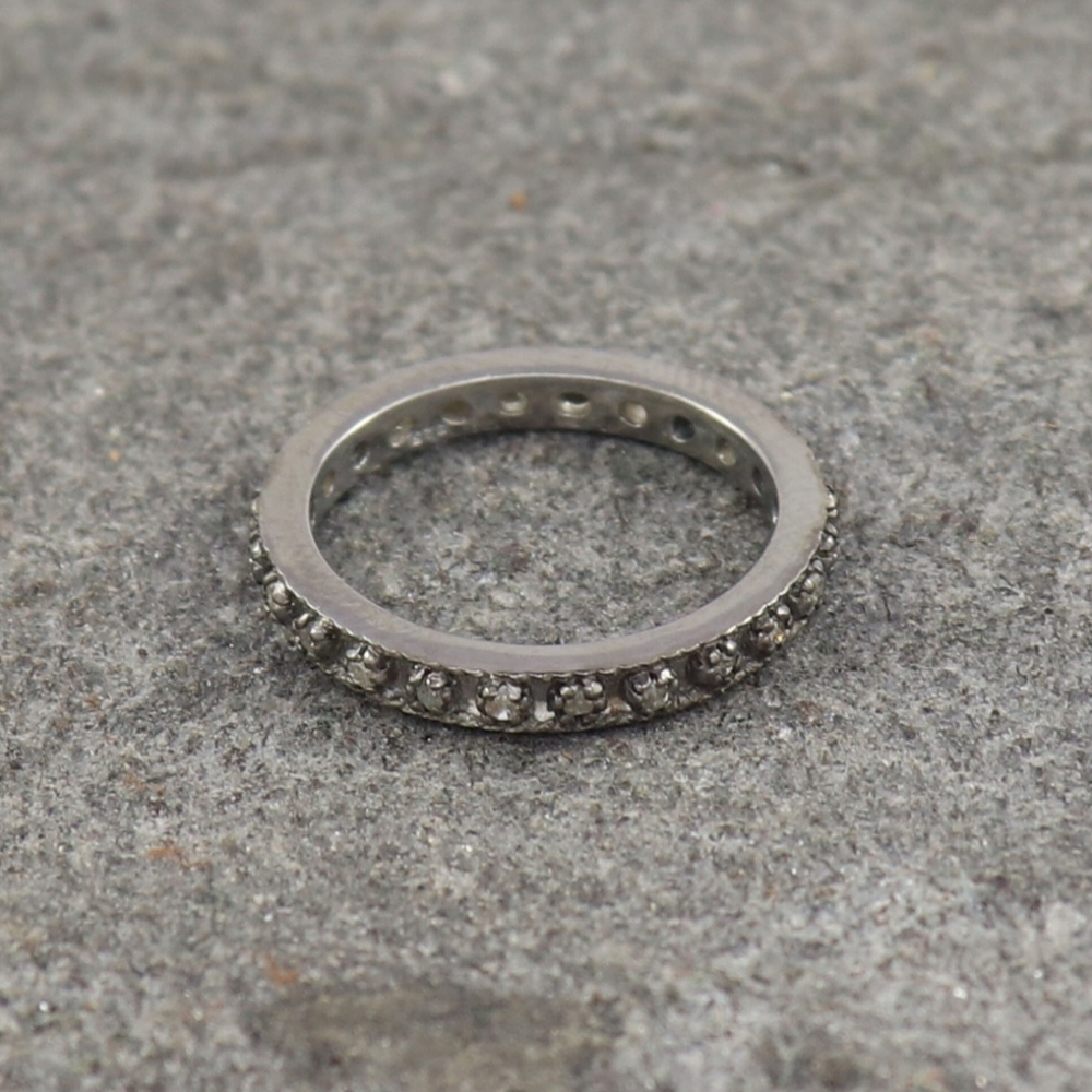Silver diamond ring - Picture 9 of 10
